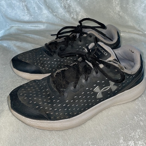 Under Armour sneakers - Picture 3 of 7